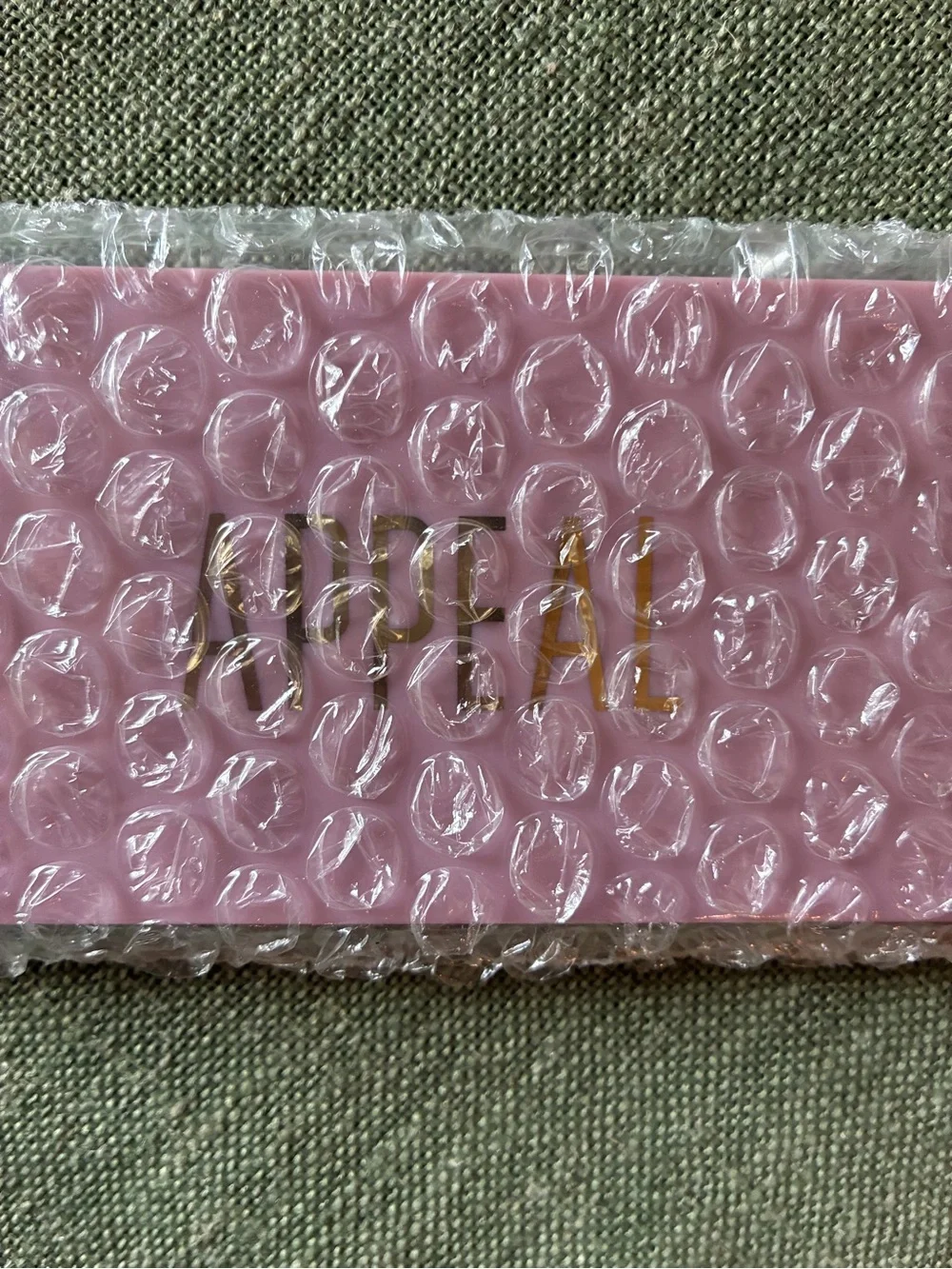APPEAL Cosmetics Gemstone 12 Fresh Face Palette – New